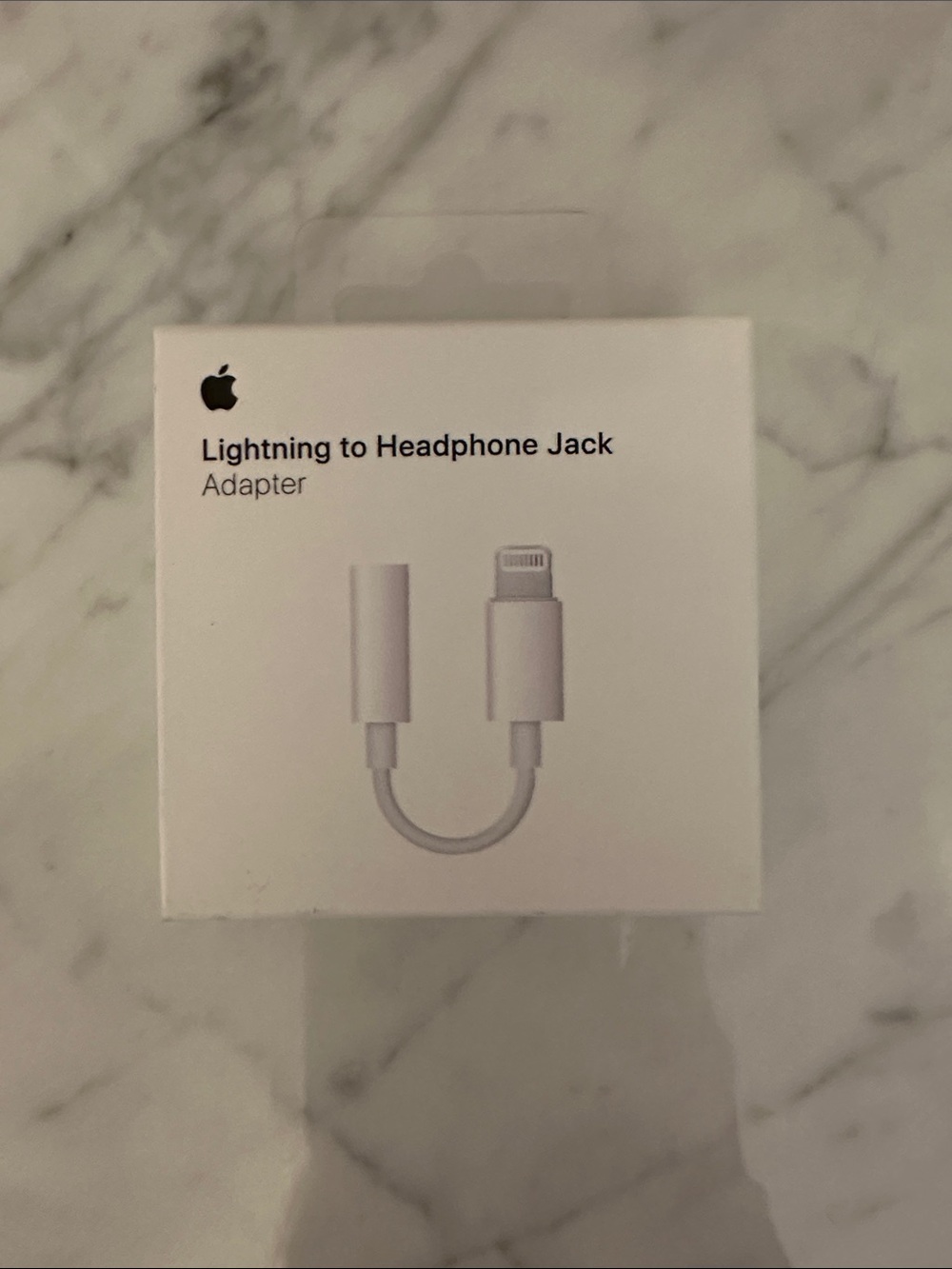 NIB Apple Lightning to 3.5mm Headphone Adapter - White